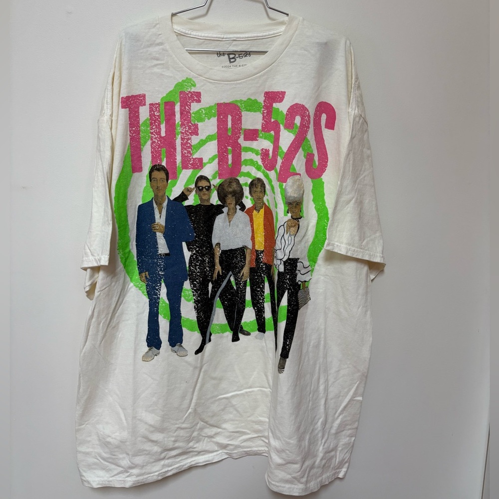 NWOT Urban Outfitters The B-52s Photo T-Shirt Dress Size L/XL - Picture 3 of 13